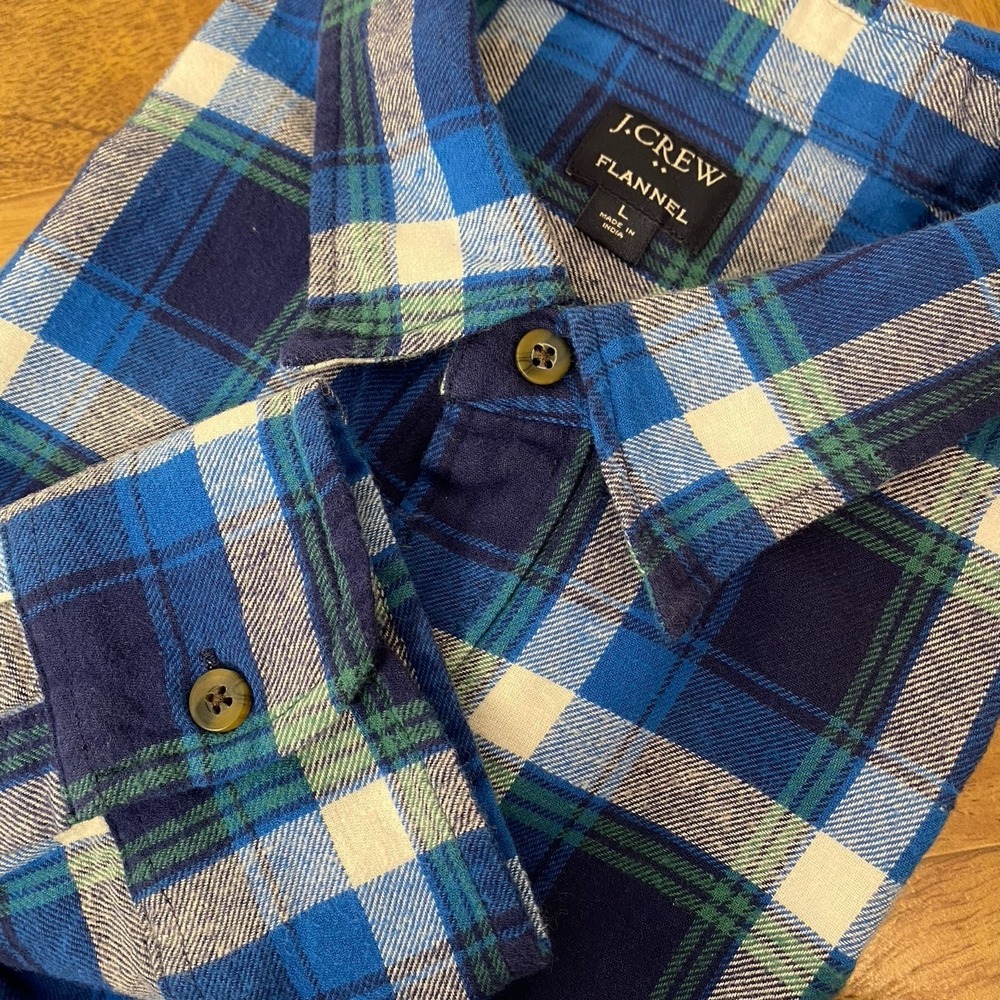 J Crew Flannel Shirt Mens L Blue Green Plaid Button Down Pocket Outdoor